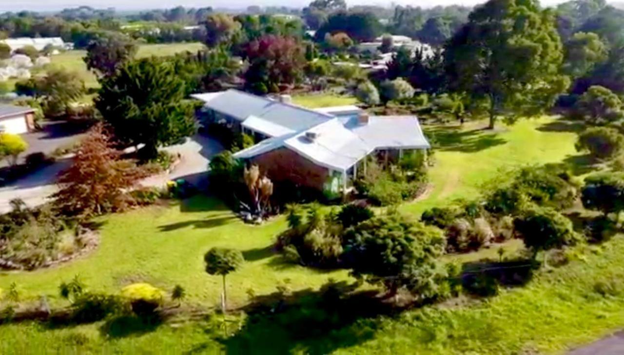 Melbourne Garden Bed&Breakfast Melton Exterior foto